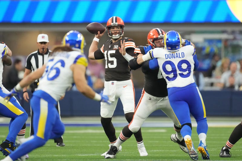 Browns Limp Home After Going 0-2 In Denver Then LA