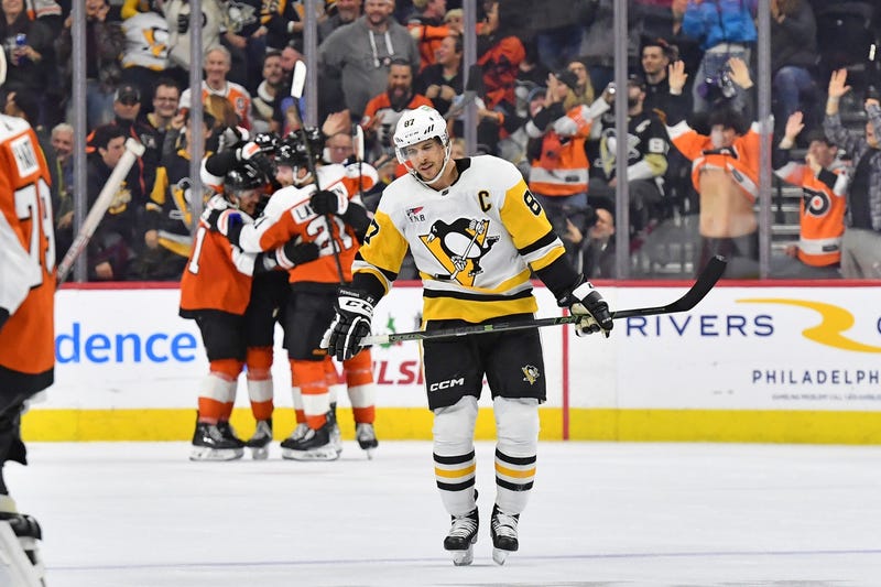 Sidney Crosby skaing alone after loss to Philadelphia