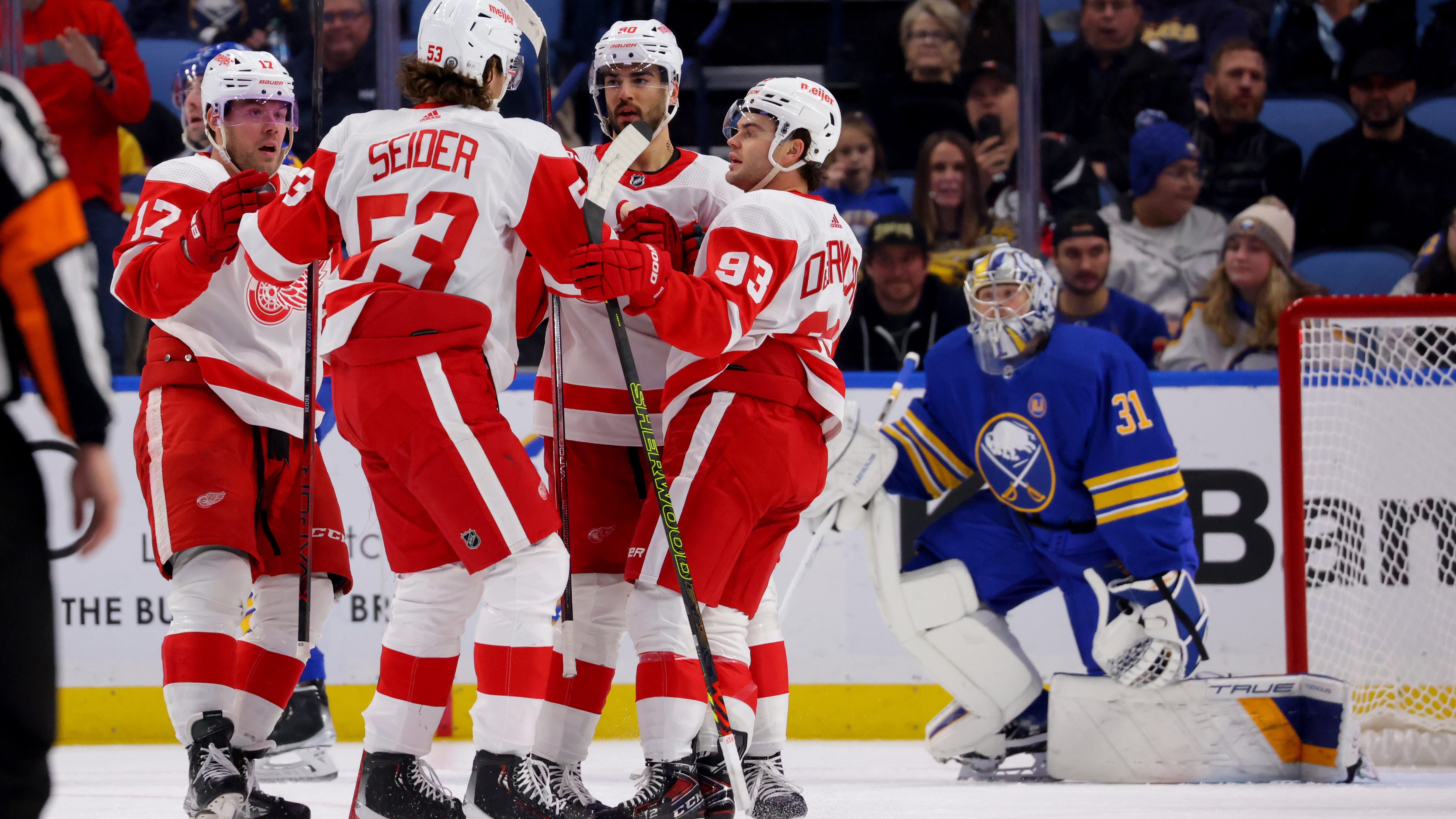 Late Sabres rally not enough in loss to Red Wings