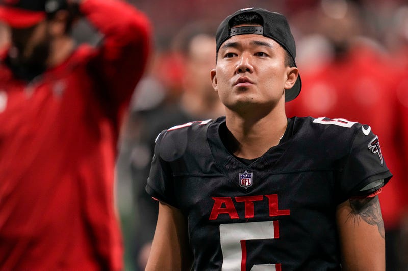Atlanta Falcons place kicker Younghoe Koo