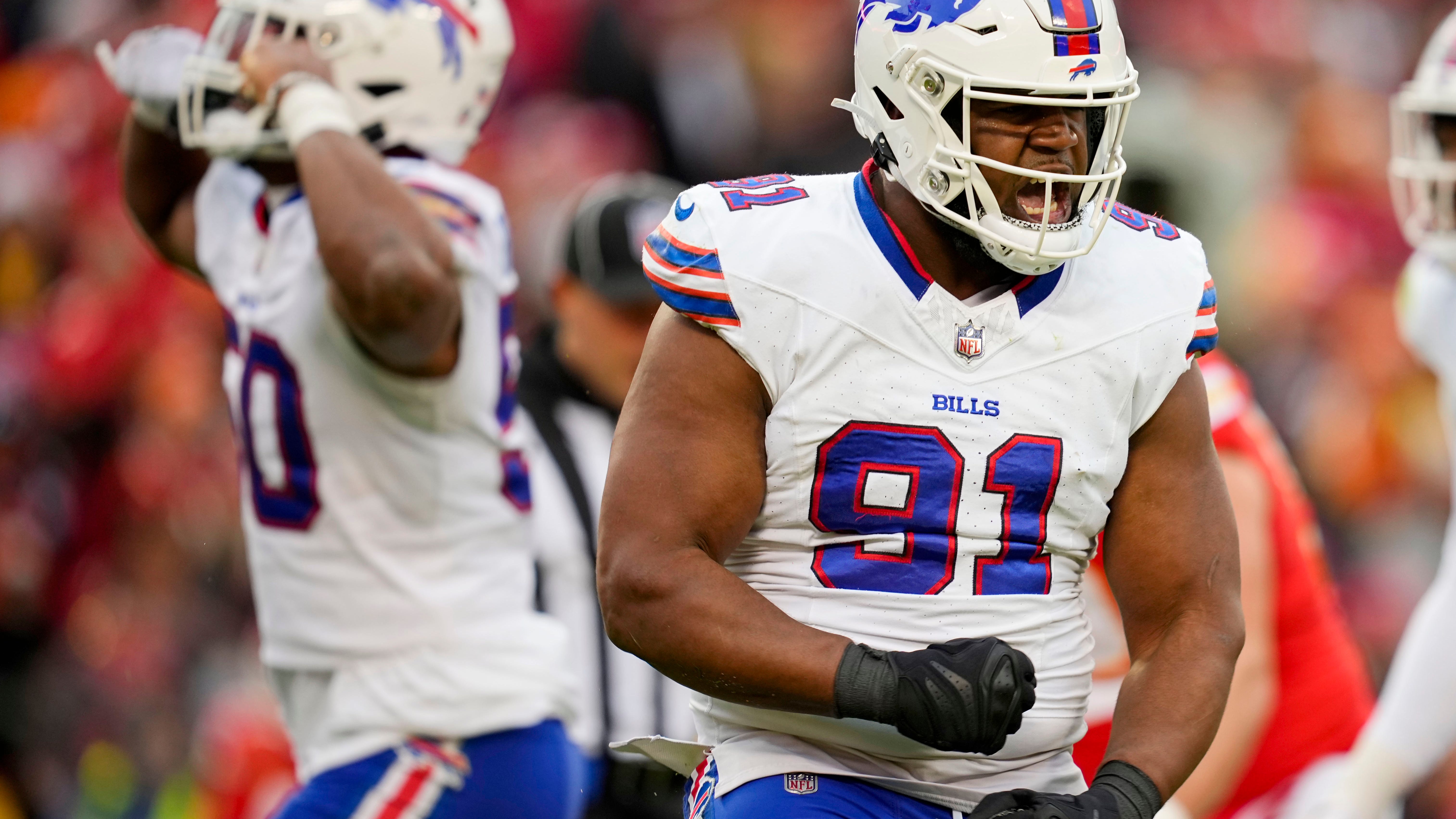 Ed Oliver solidifying his role, validating his paycheck in anchoring Bills' defensive front