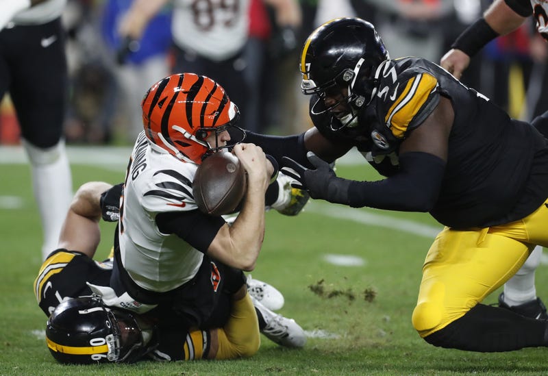 Montravius Adams against Bengals