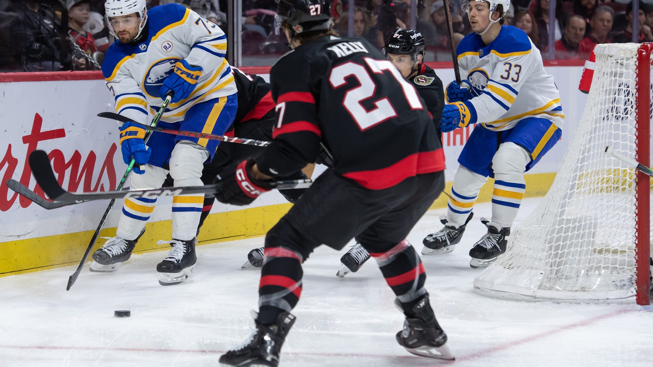 Sabres come up short in New Year's Eve loss to Senators, 5-1
