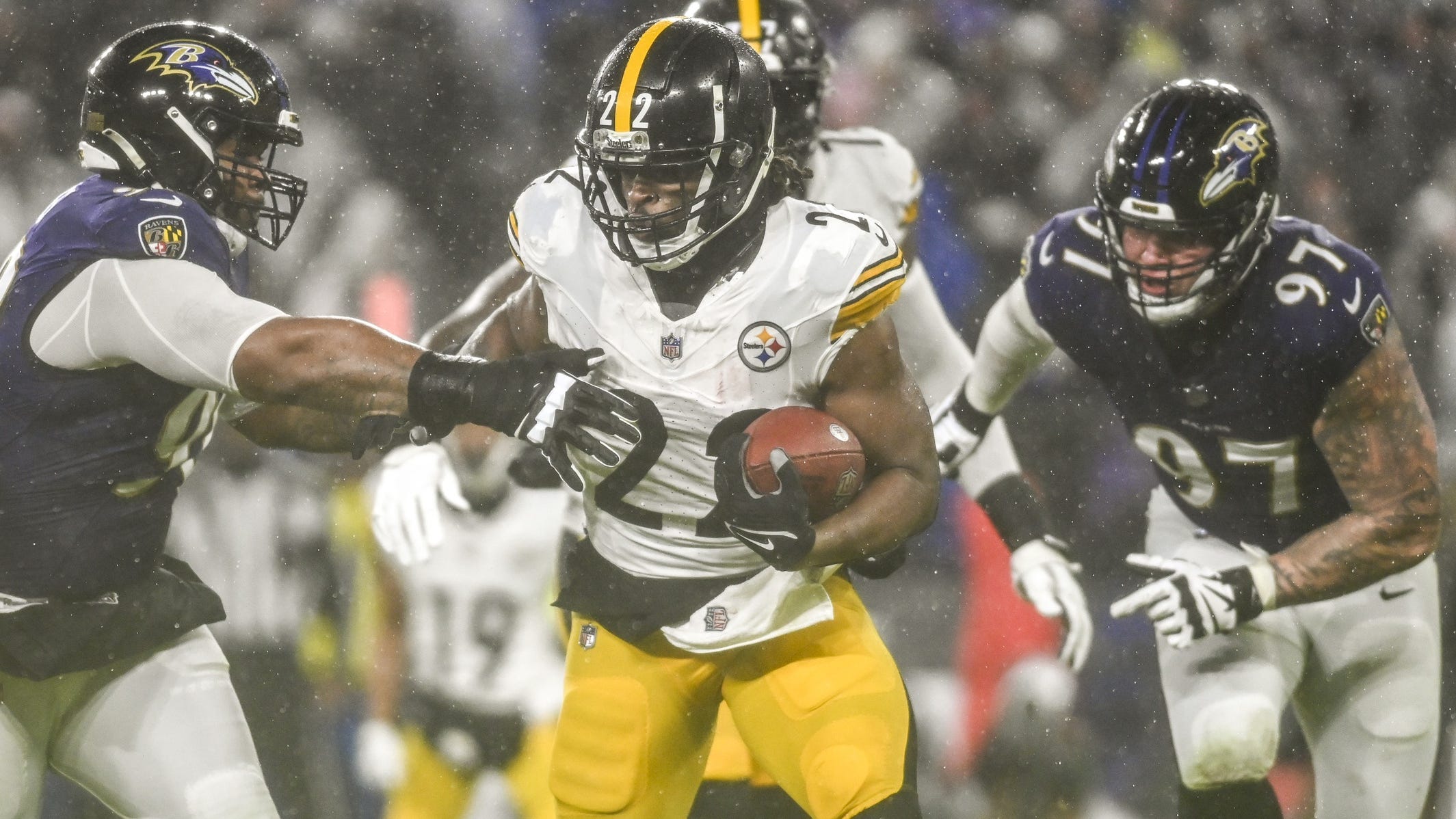 Proud of their performance, Steelers rough up Ravens