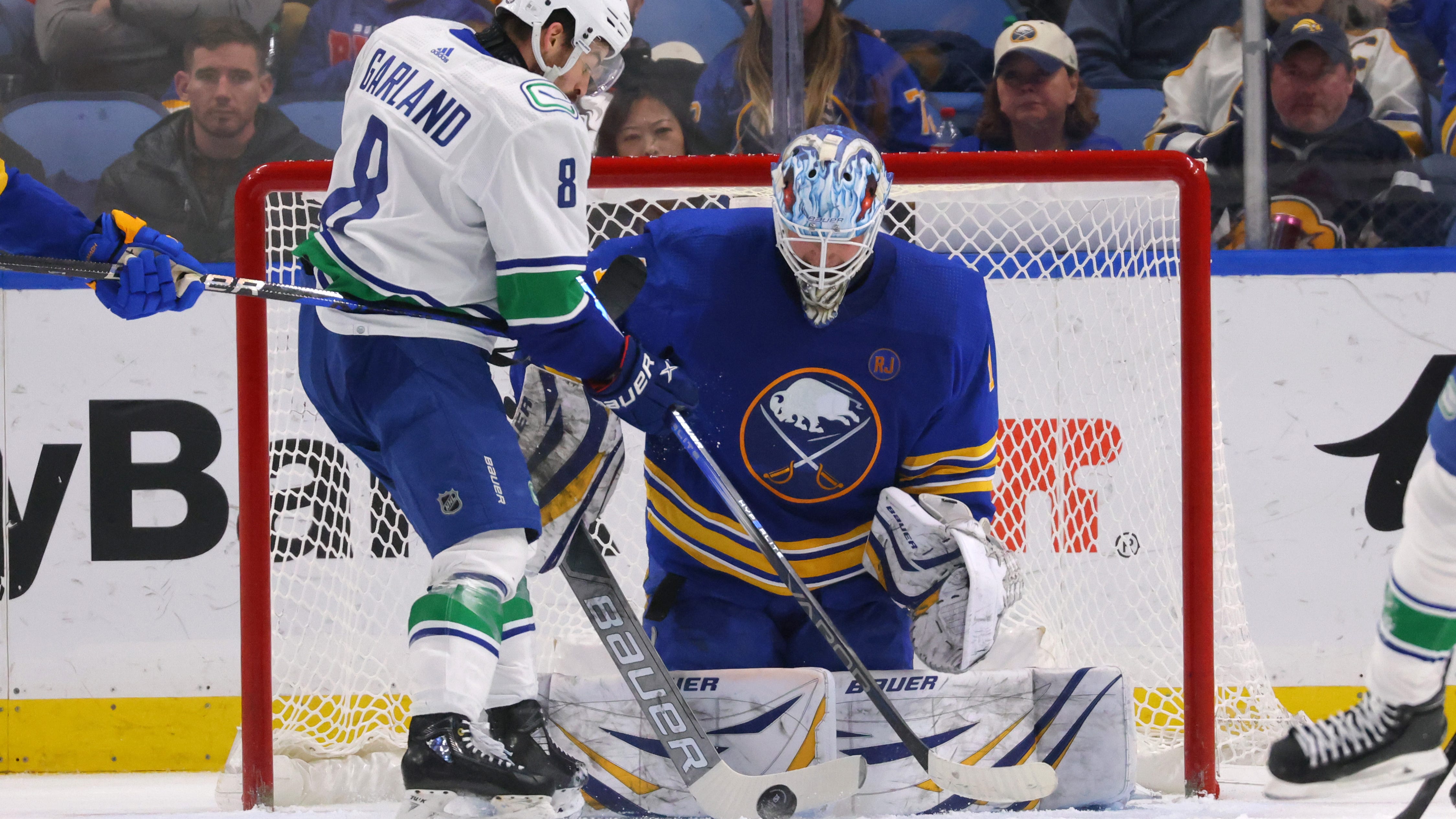 Sabres blanked by Canucks in low-scoring affair