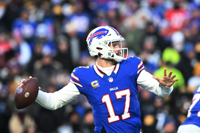 Josh Allen throwing vs Steelers