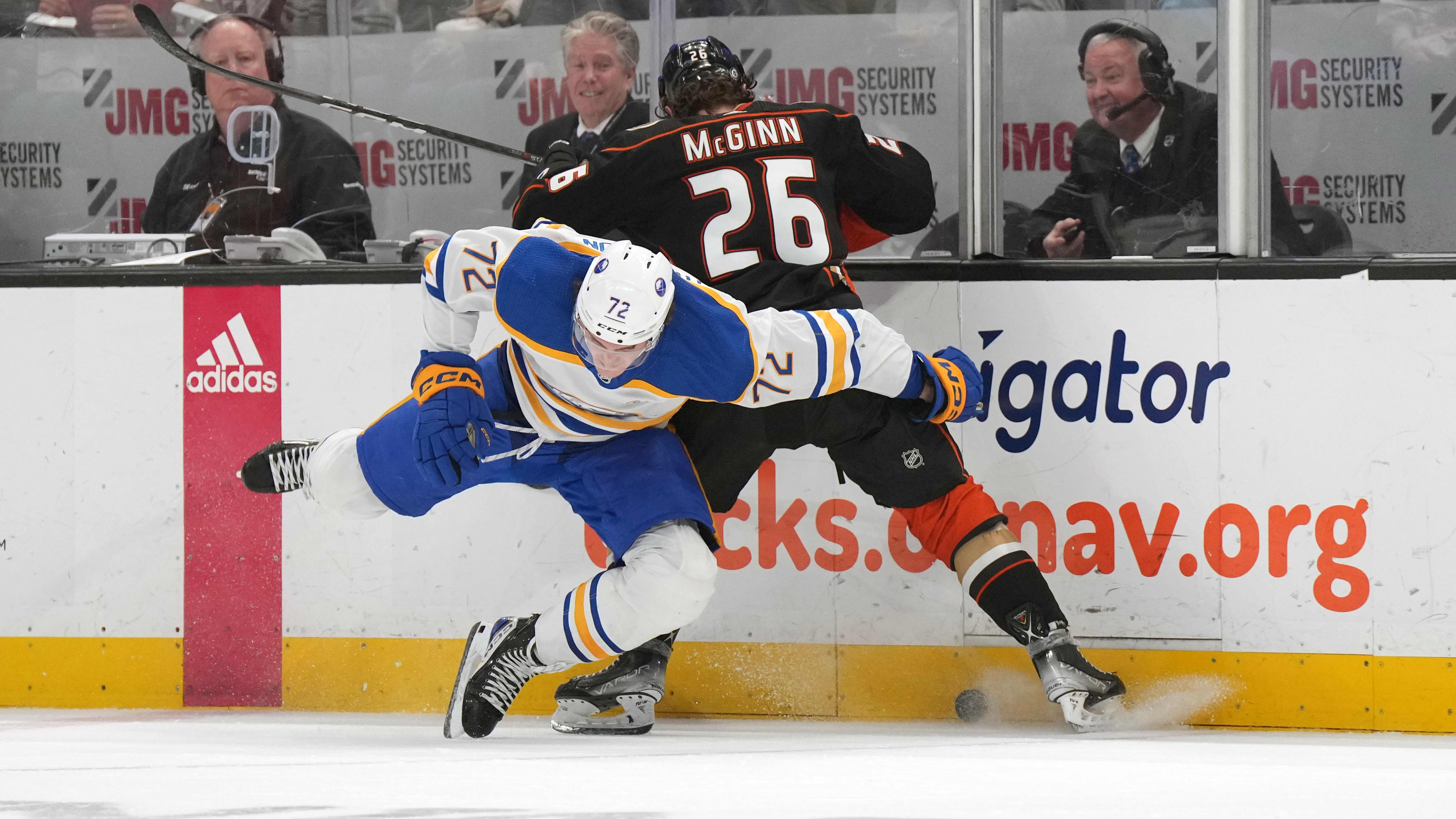 Sabres doubled up by Ducks