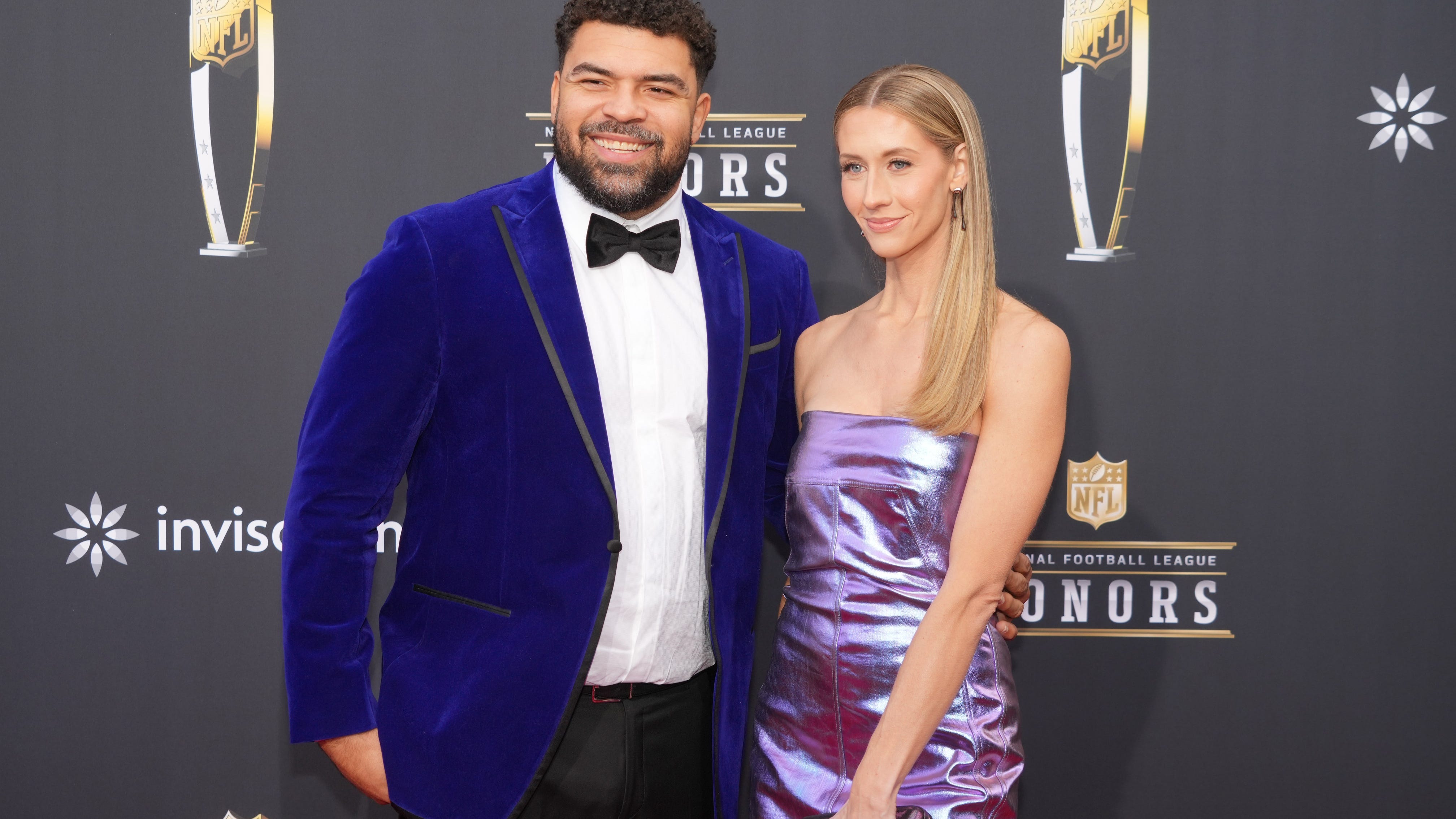Cam Heyward named Walter Payton Man of the Year