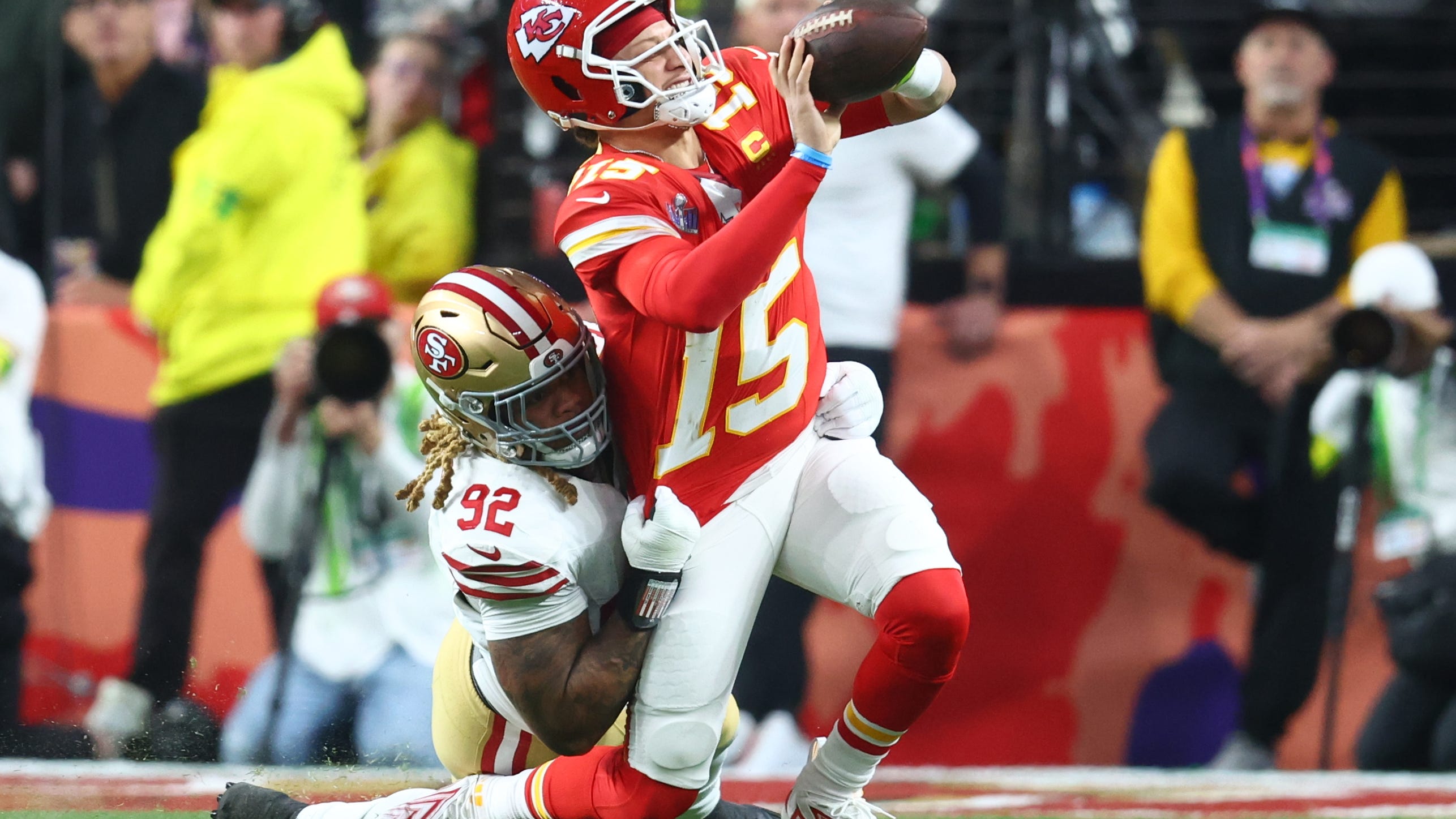 Saints land former Rookie of the Year Chase Young in free agency splash
