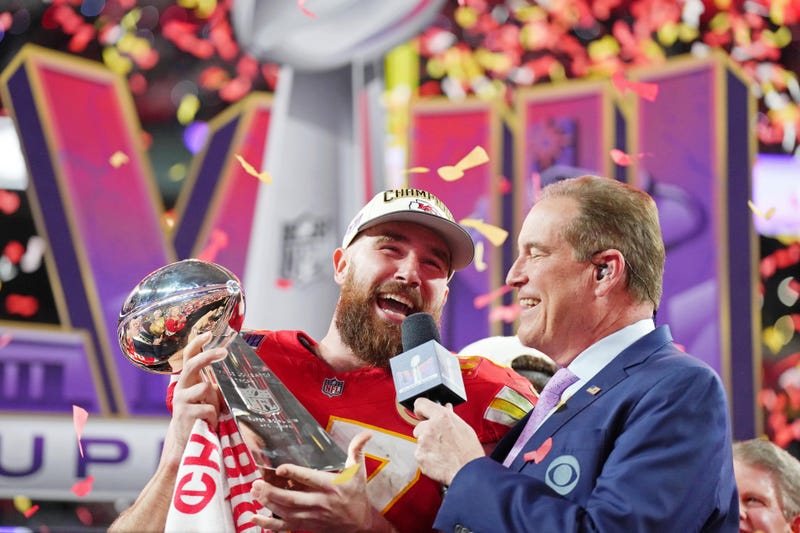 Travis Kelce, Jim Nantz