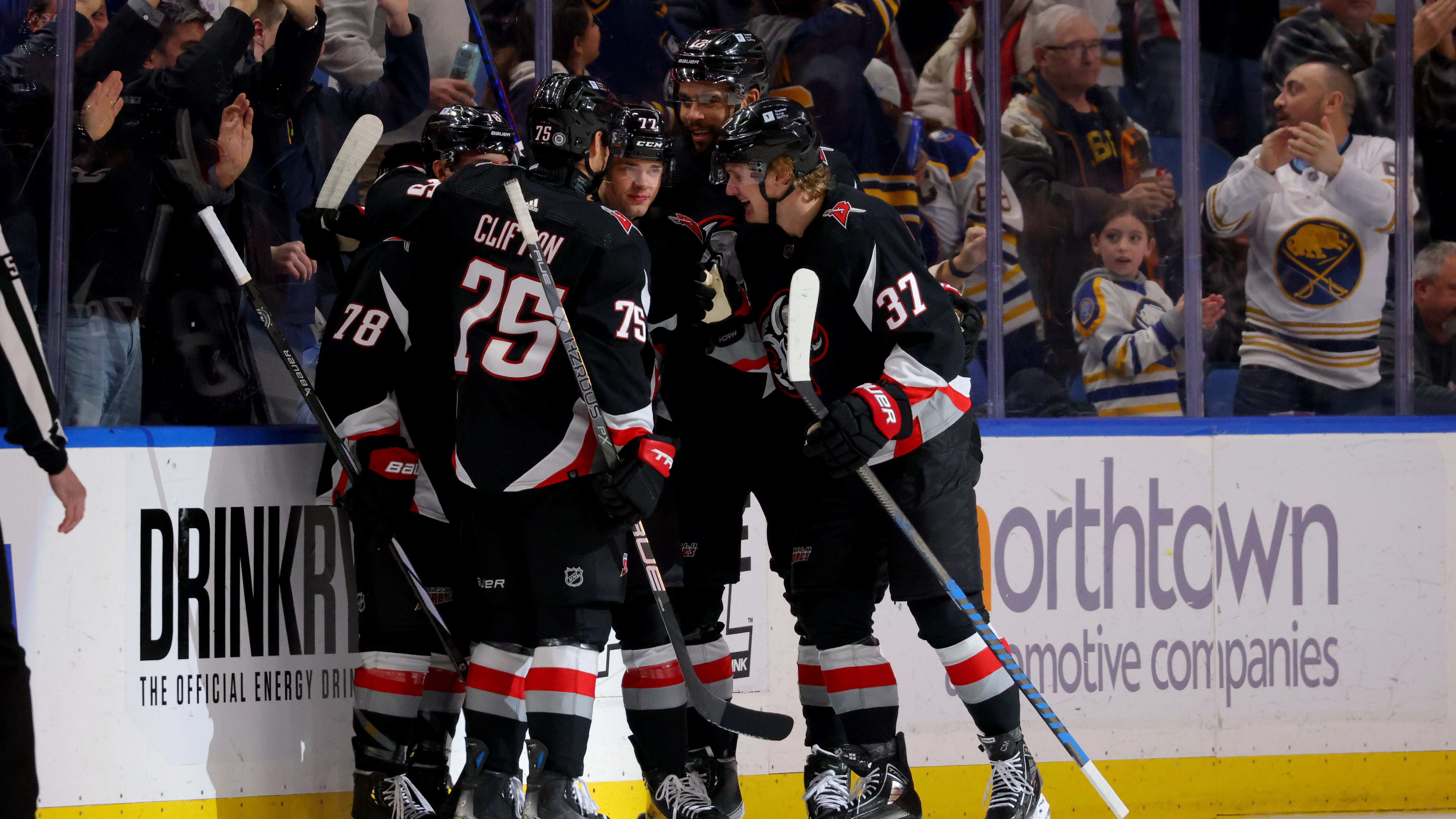 Sabres rout Kings in shutout win