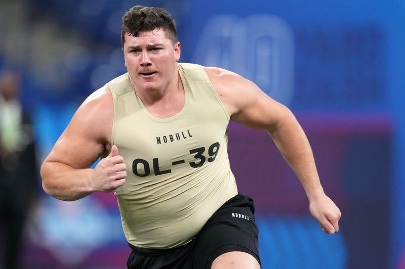 Mar 3, 2024; Indianapolis, IN, USA; Southern California offensive lineman Jarrett Kingston (OL39) during the 2024 NFL Combine at Lucas Oil Stadium.