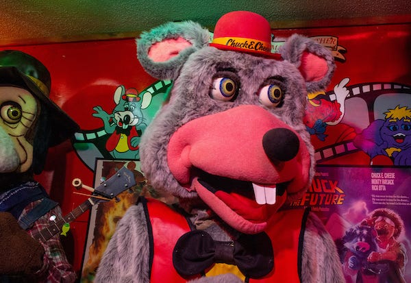 Animatronic Chuck E. Cheese during performance