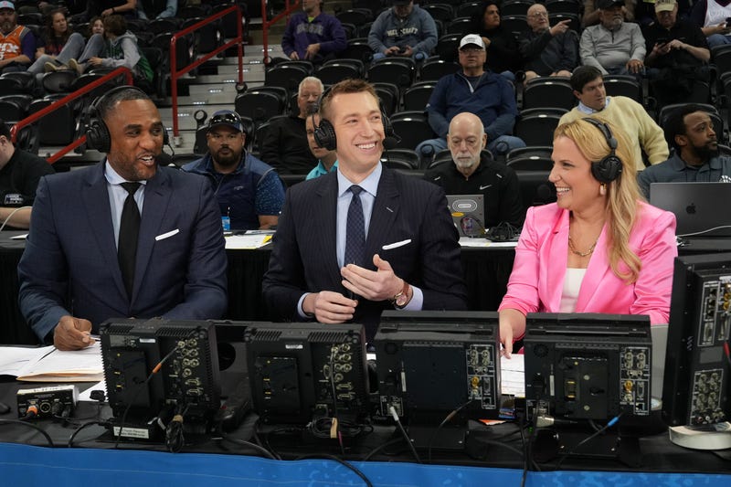 Analysts Steve Smith and Robbie Hummel alongside play by play announcer Lisa Byington call a game in the NCAA Tournament.