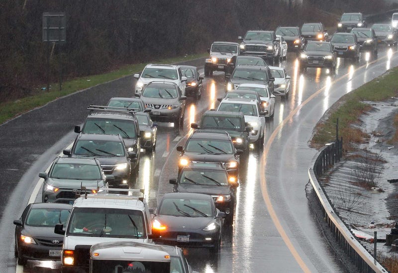 Traffic is seen backed up on the Hutchinson River Parkway. Frank Becerra Jr./The Journal News / USA TODAY NETWORK