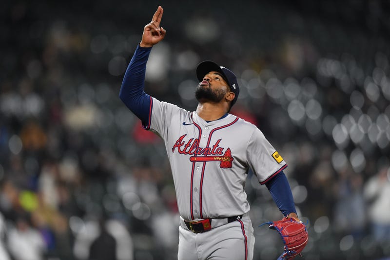 Atlanta Braves starting pitcher Reynaldo Lopez