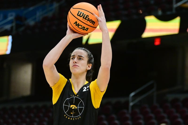 Iowa Hawkeyes Caitlin Clark