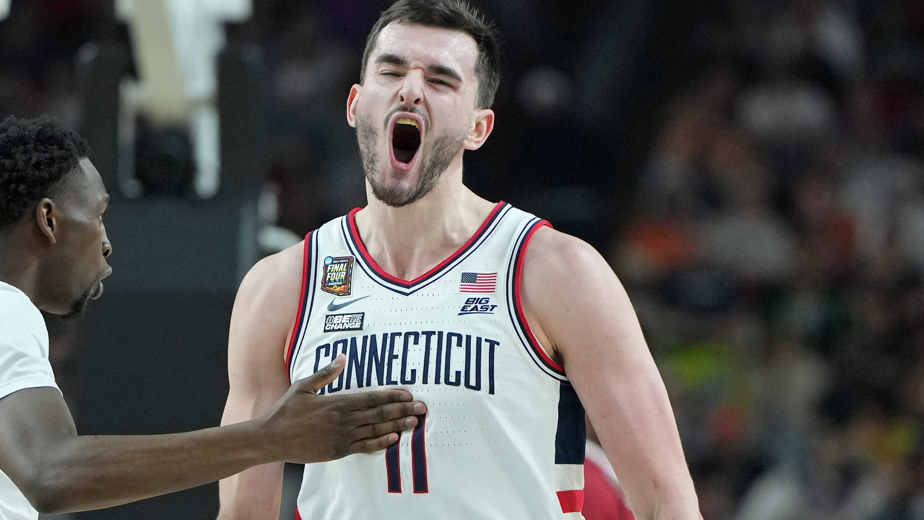 UConn Leads the Pack for 2024 Maui Invitational: Betting on a Strong Start | BetQL