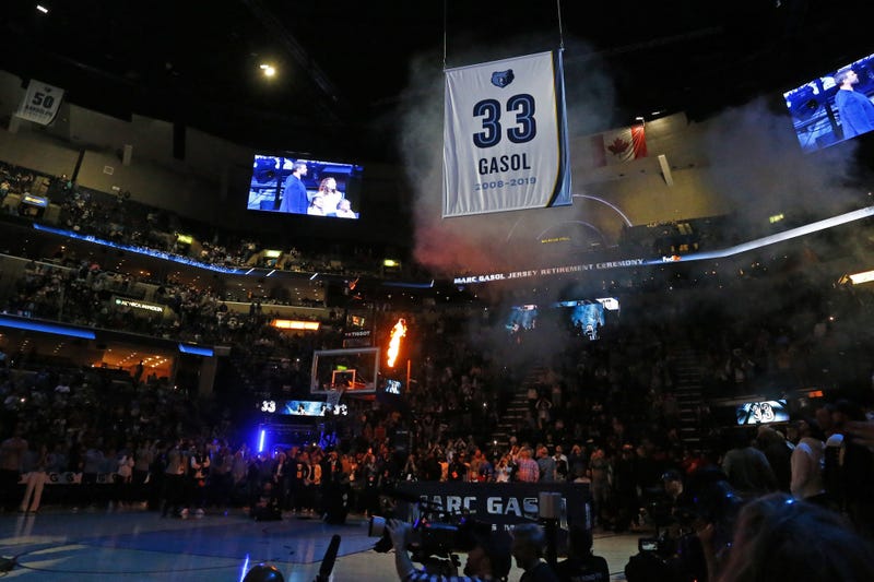 Grizzlies Retire #33 