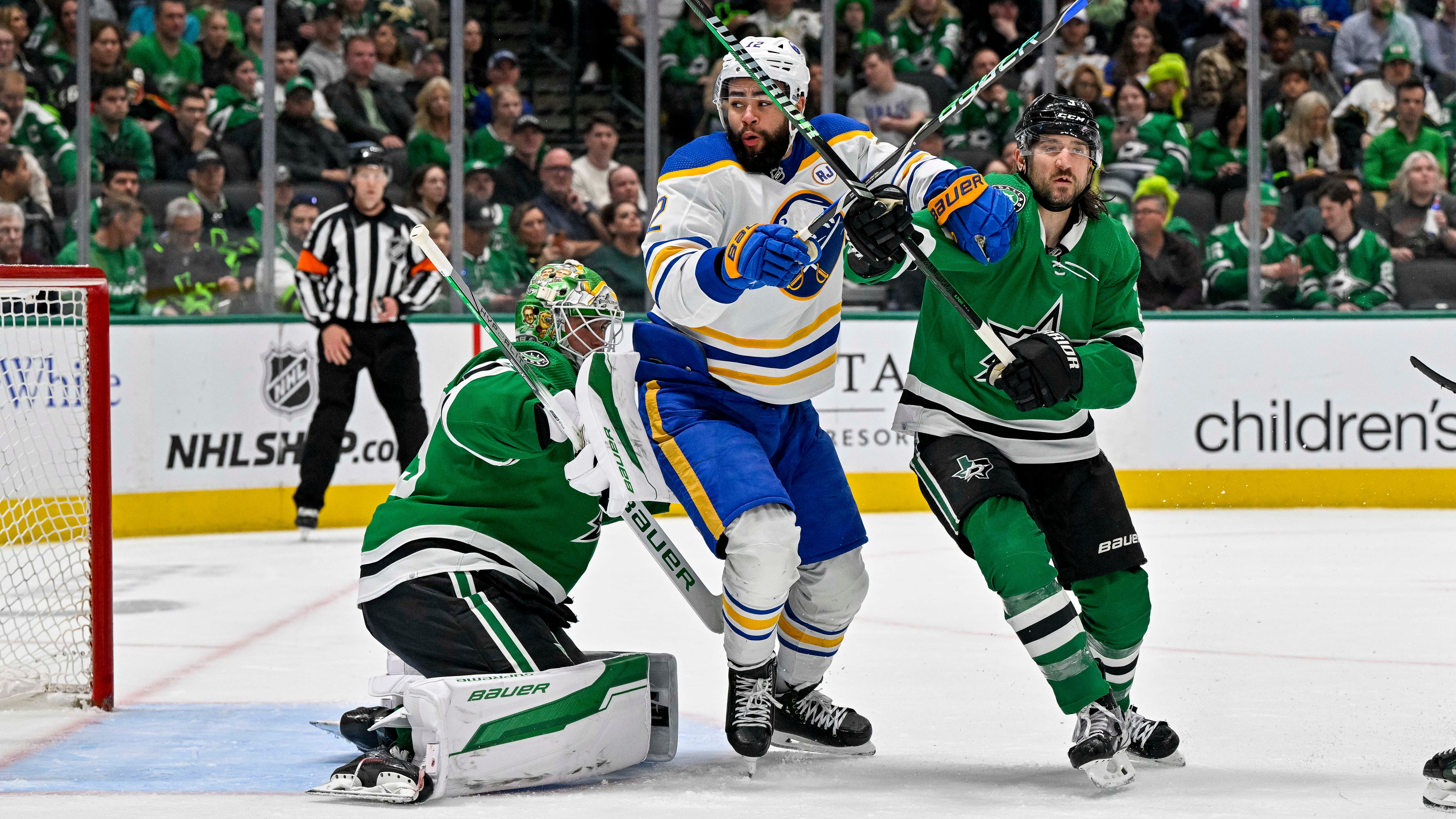 Sabres' playoff hopes officially end with 3-2 loss to Dallas