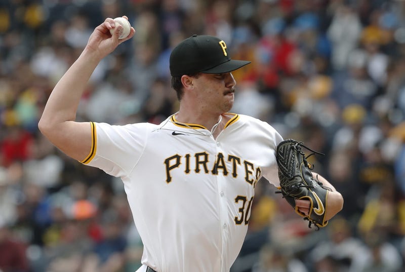 Paul Skenes pitching at home