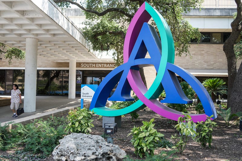 Ascension Hospital entrance