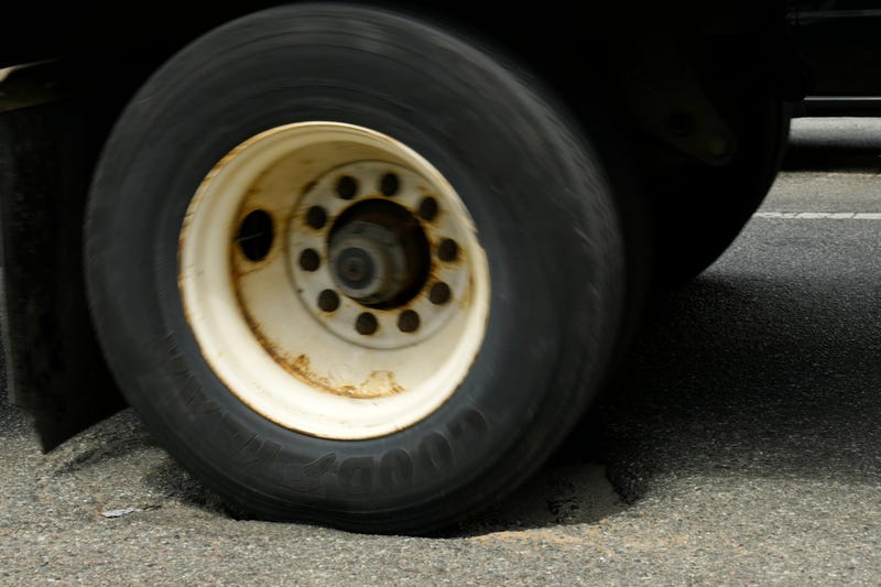 Ohio Man Who Fixed Pothole Charged With Criminal Mischief