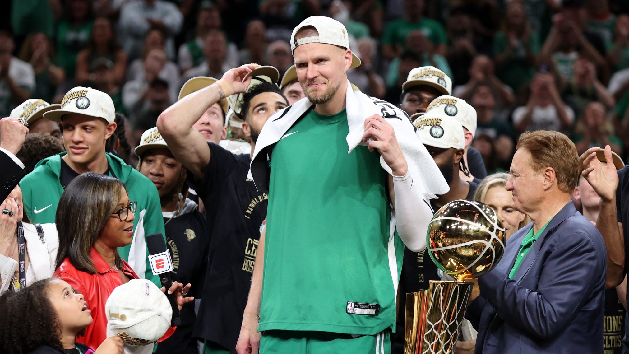 Kristaps Porzingis to have surgery, miss Olympic qualifying tournament