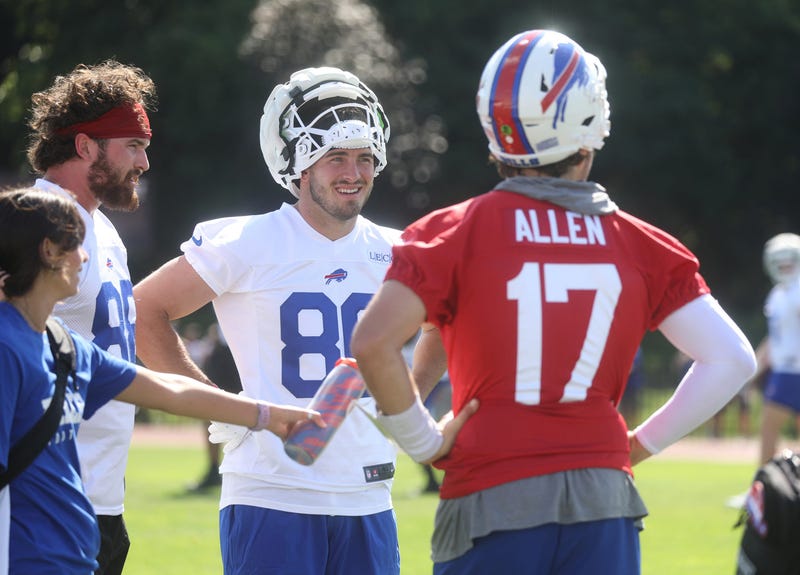 Dalton Kincaid and Josh Allen