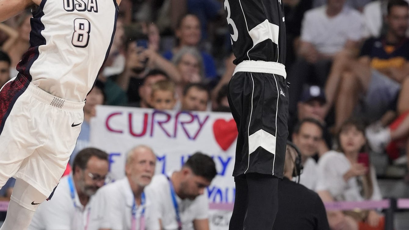 Welcome to the Derrick White experience, America