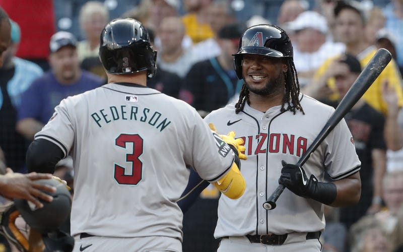 Josh Bell congratulates Joc Pederson after river ball at PNC Park