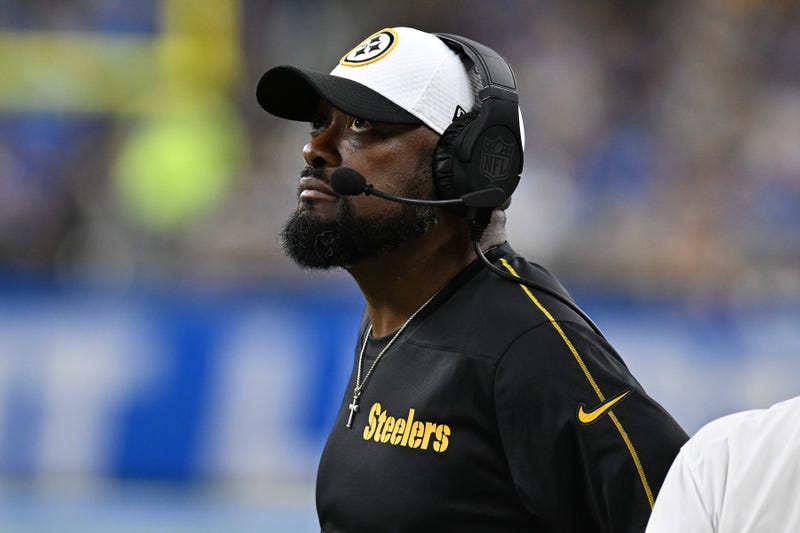 ; Pittsburgh Steelers head coach Mike Tomlin looks at the scoreboard during a timeout against the Detroit Lions