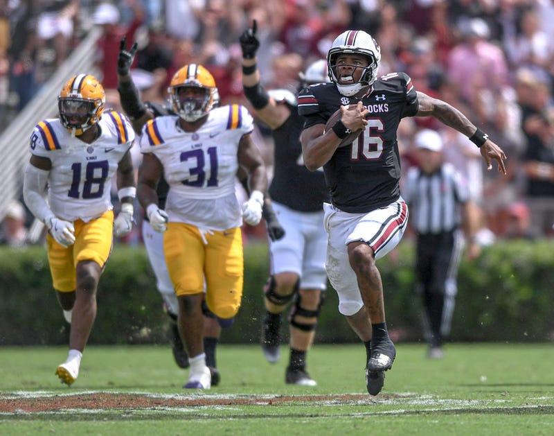 LSU defenders chase South Carolina QB LaNoris Sellers