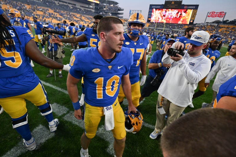 Eli Holstein after win