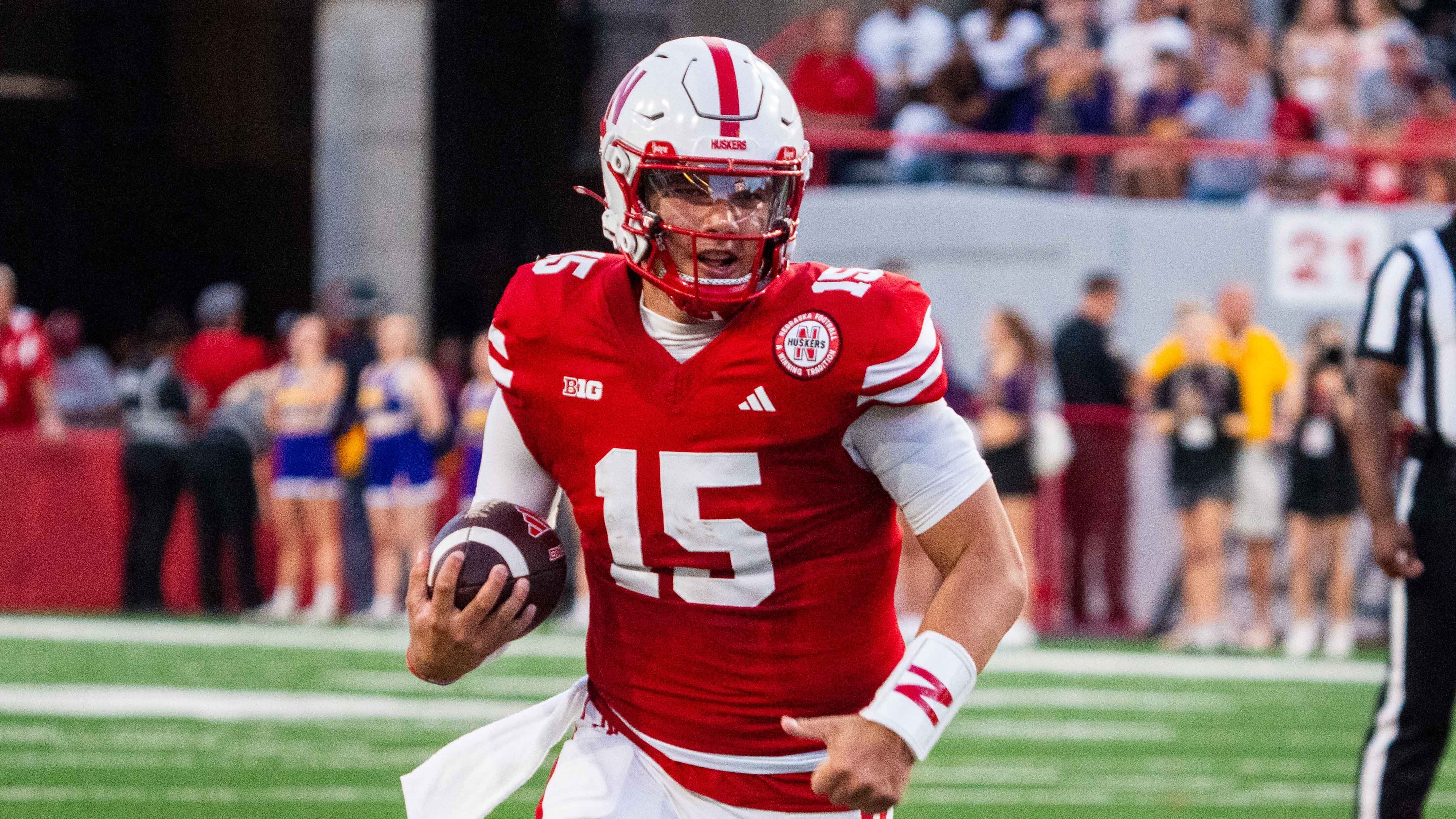 Best Bet for #22 Nebraska vs. #24 Illinois in Big Ten Opener Under the Friday Night Lights | BetQL