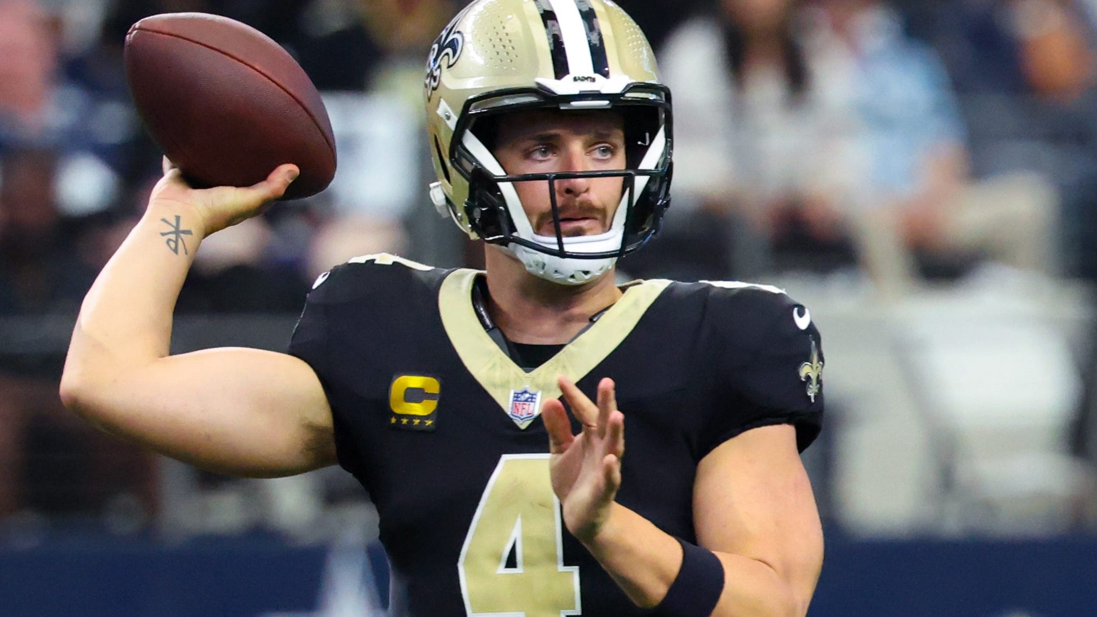 NFL Week 3 Player Prop Bets: Back Derek Carr, Derrick Henry, Brock Bowers and More | BetQL