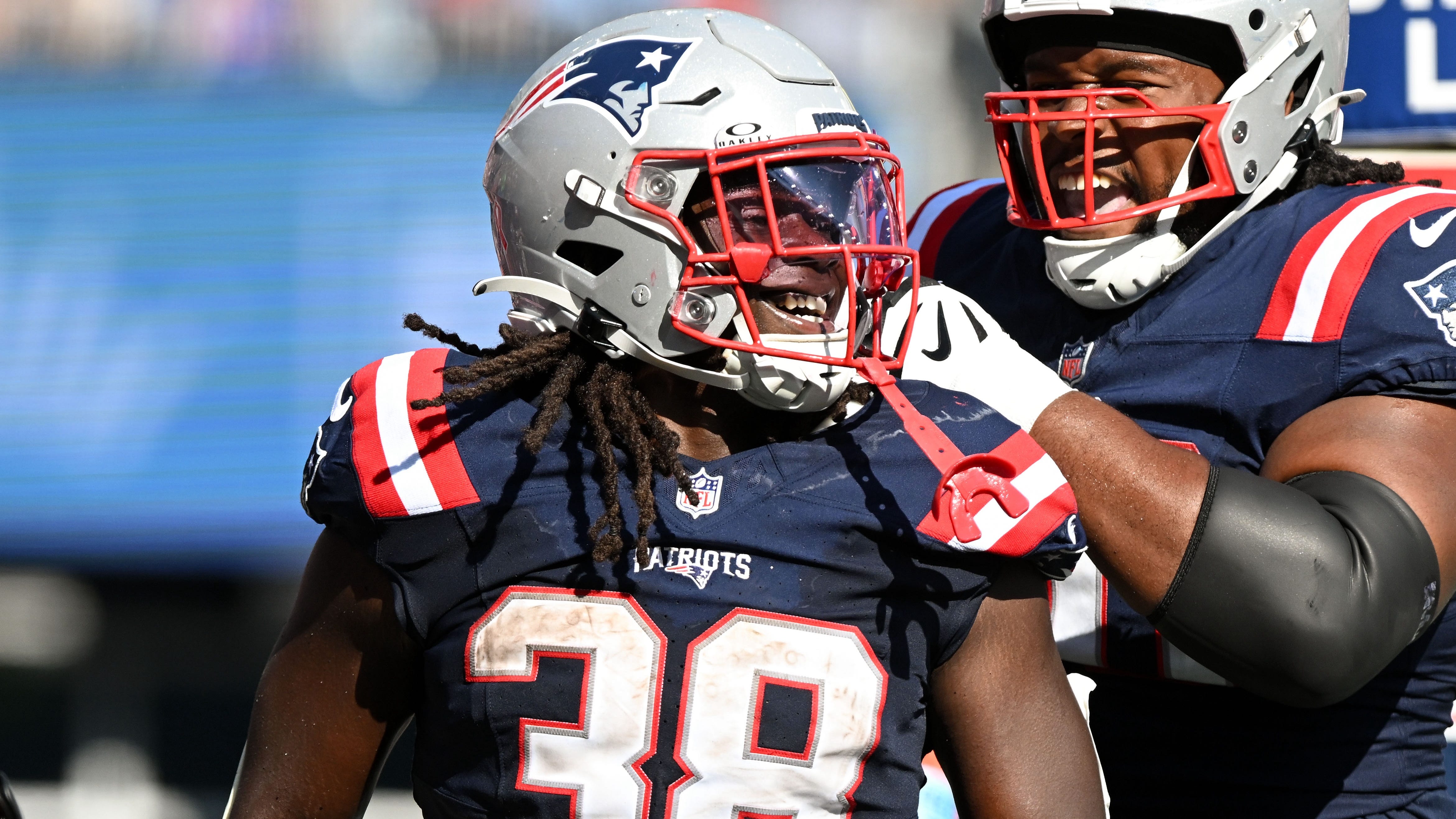 Thursday Night Football: Patriots Face Jets in AFC East Clash – Best Bets and Predictions | BetQL