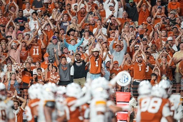 Crowd at the Texas Longhorns football game