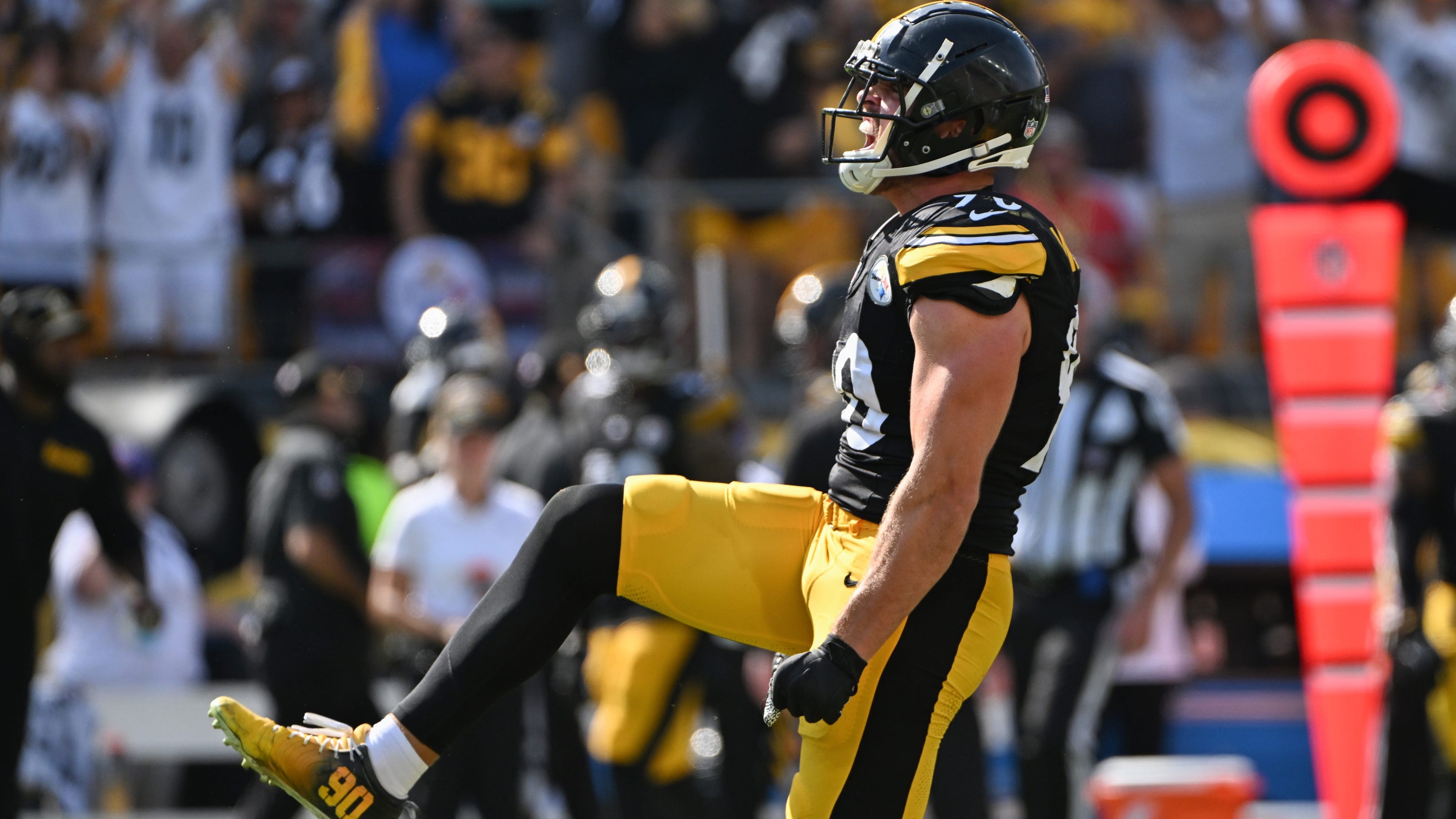REPORT: T.J. Watt will NOT be at Steelers minicamp Tuesday
