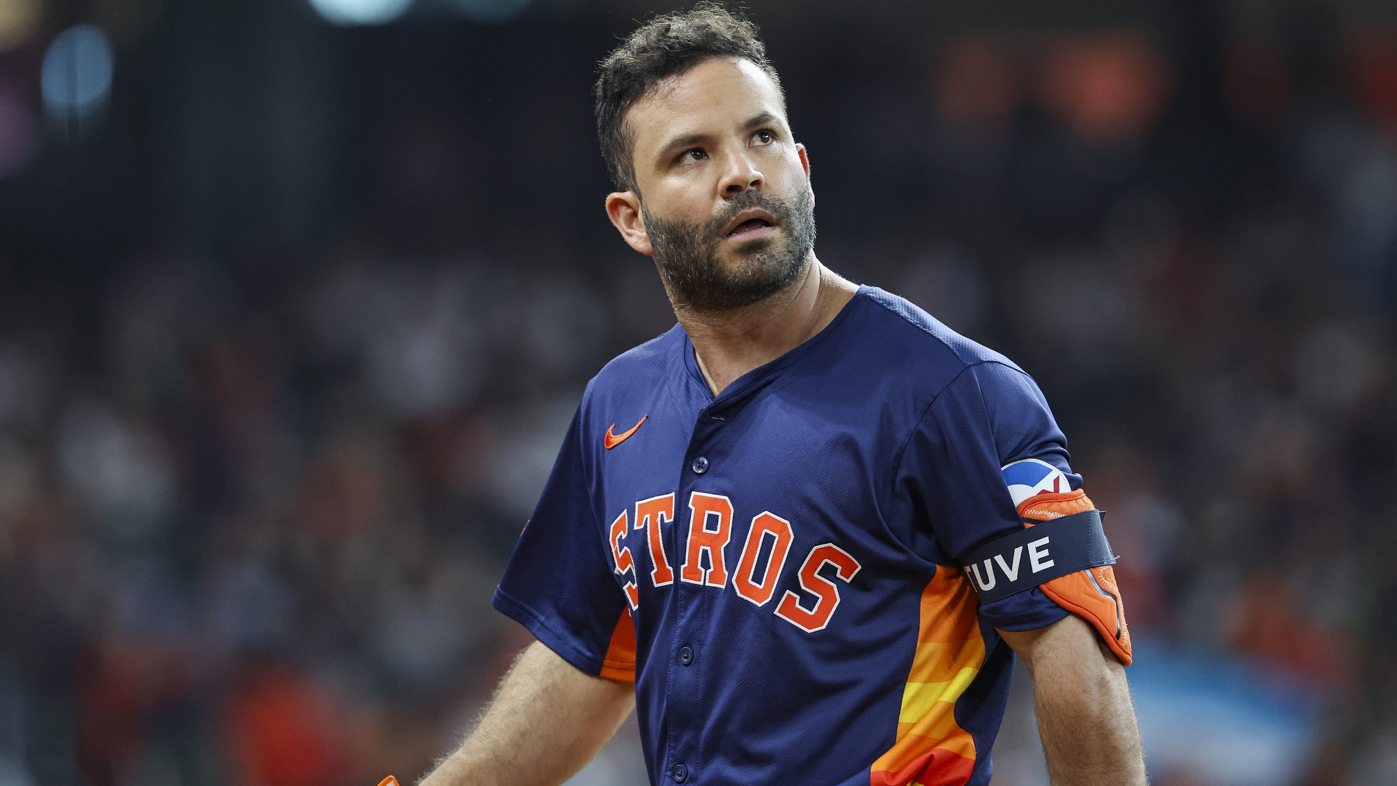 Why Jose Altuve in left field could be a reality for the Astros