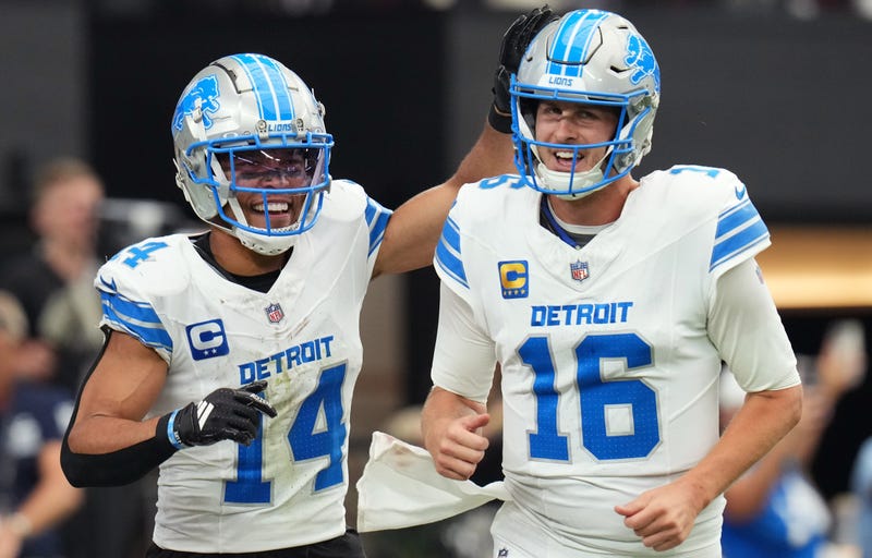 Amon-Ra St. Brown, Jared Goff