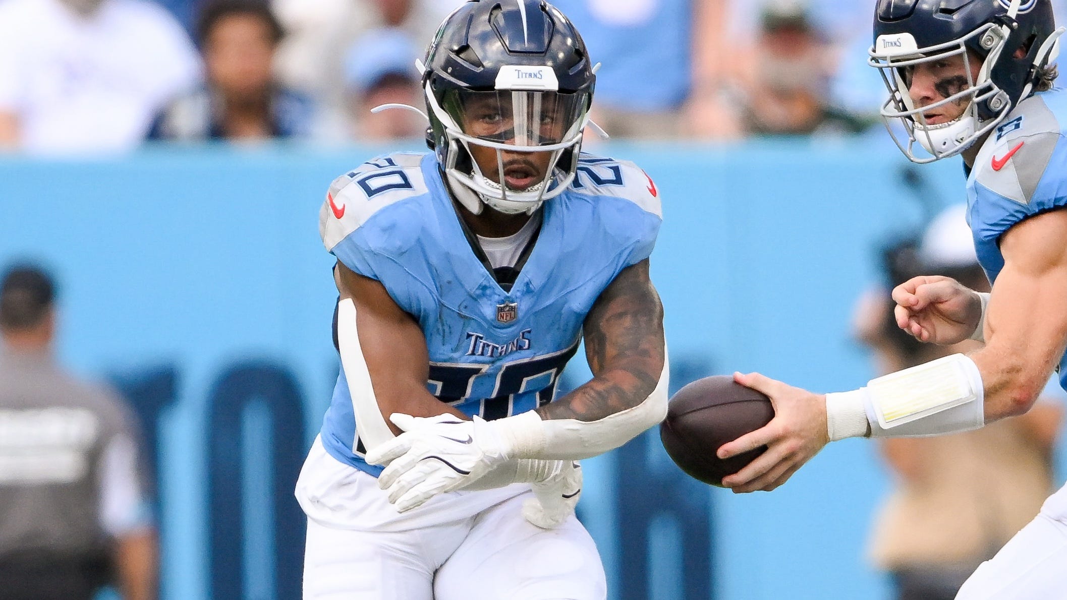 NFL Week 4 Monday Night Football Public Betting Trends: BetMGM’s Most Popular Bets on Dolphins vs. Titans & Lions vs. Seahawks | BetQL