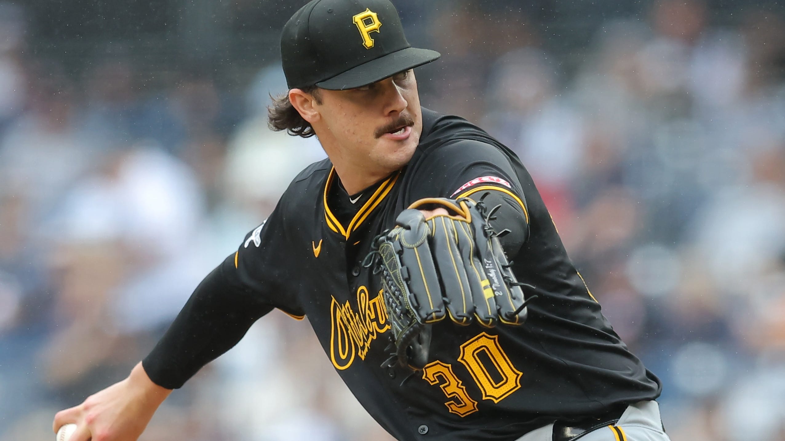 Paul Skenes Enters 2025 as NL Cy Young Favorite | BetQL
