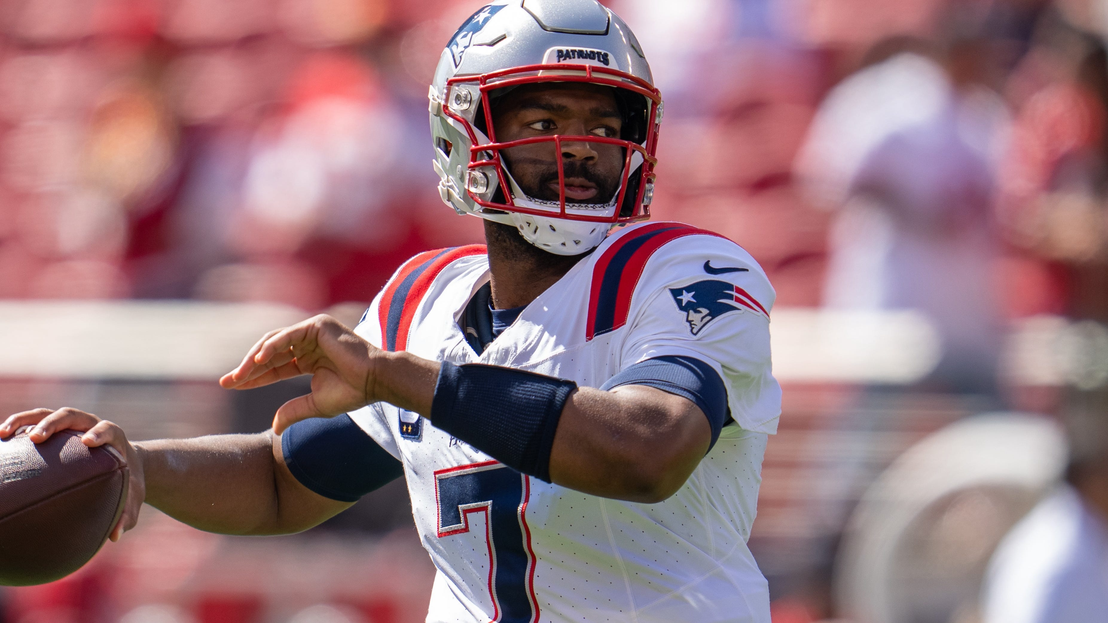 Why Patriots vs. Dolphins 1st Half Spread Offers a Huge Edge in Week 5 | BetQL