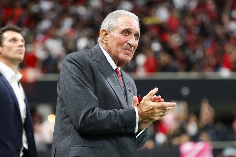 Falcons receive high marks in NFLPA team report cards