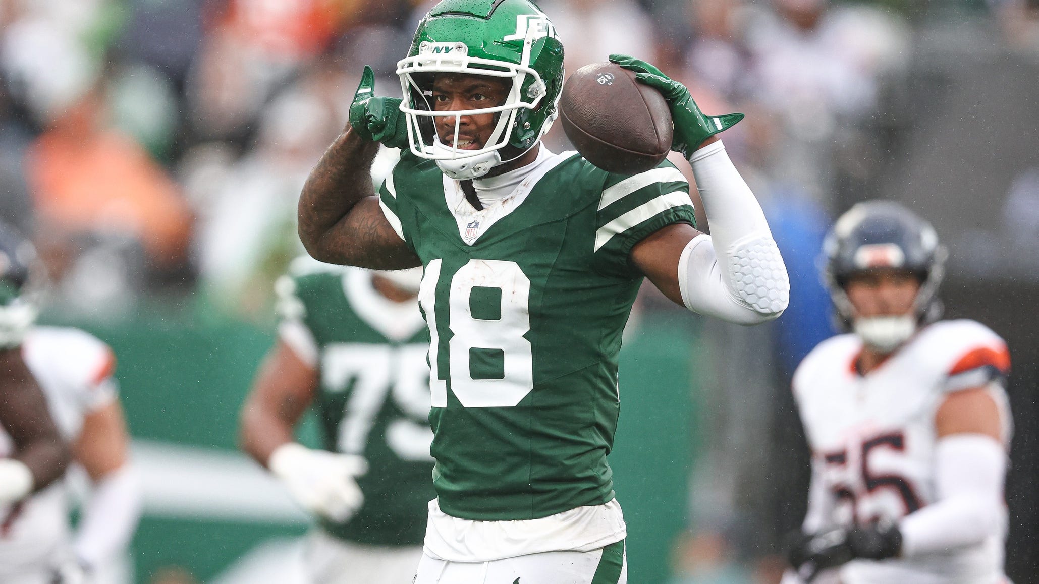 Steelers trade for veteran Jets receiver Mike Williams