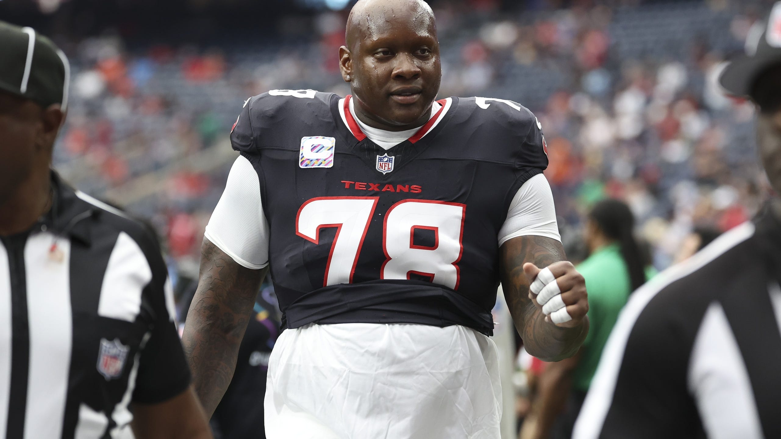 Texans trade Laremy Tunsil to Washington Commanders for draft picks