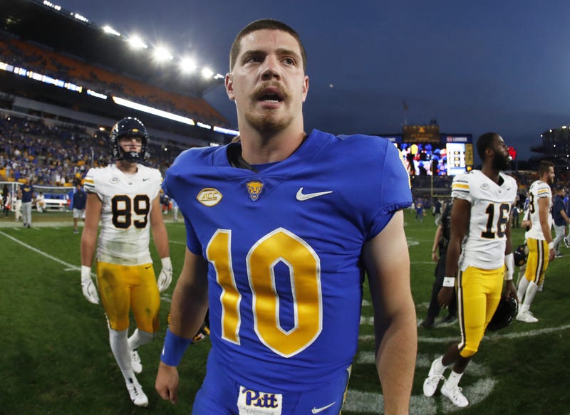 Eli Holstein walking off the field