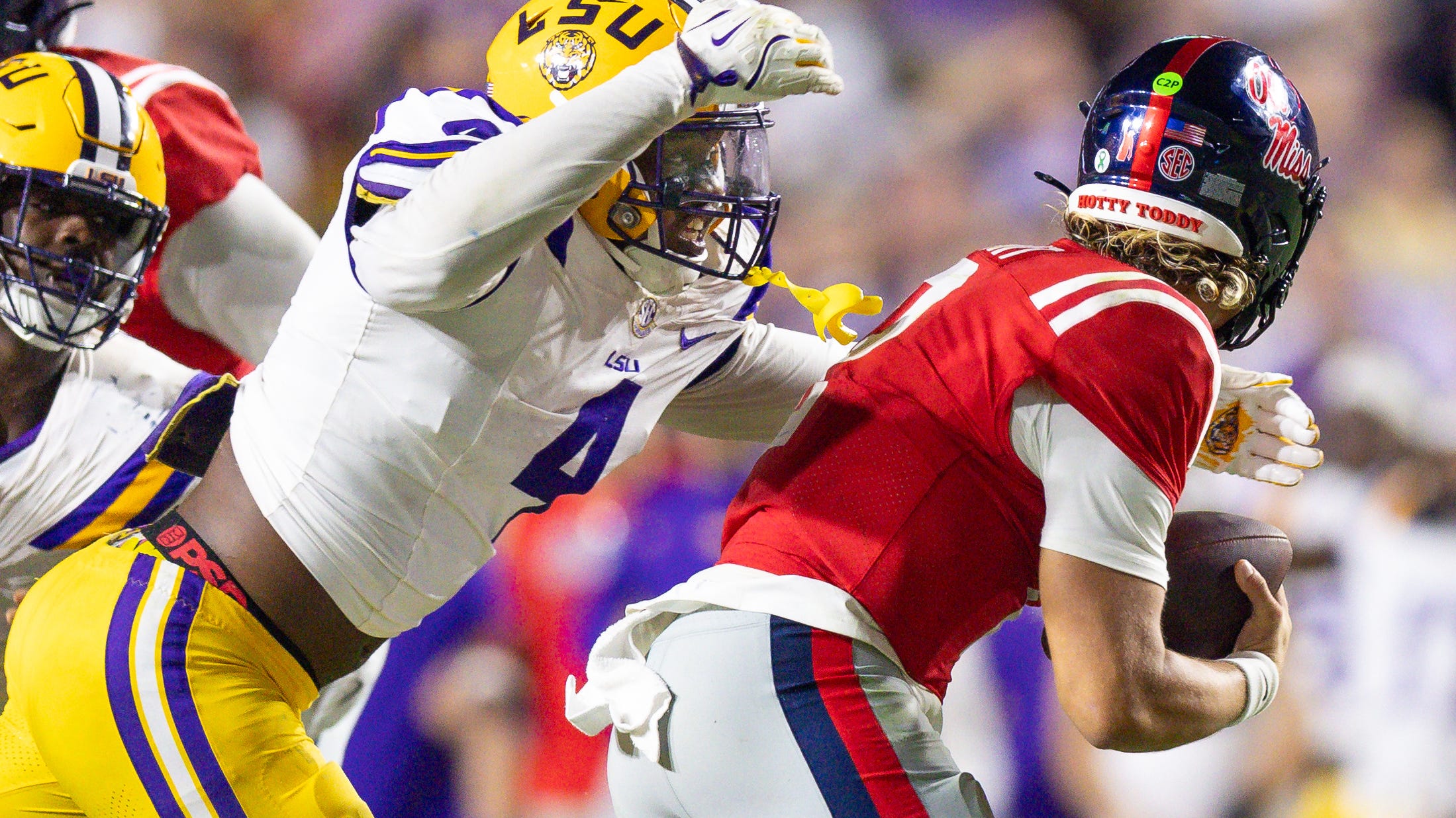 LSU’s Bradyn Swinson seeing results on Saturdays after working hard during the week