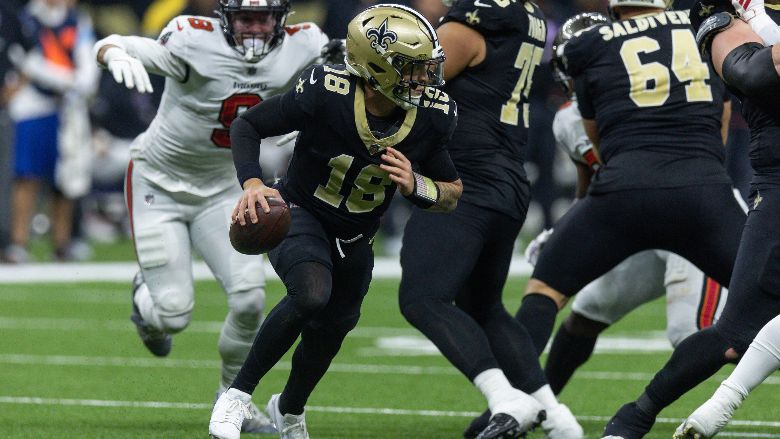 3 up, 3 down in Saints-Bucs: Spencer Rattler debut a tale of two halves, and no tackling